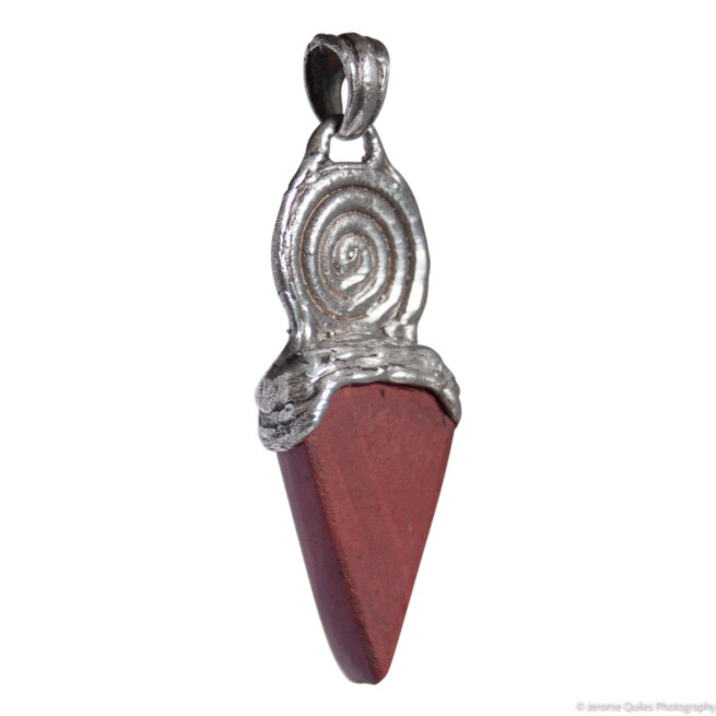 Pendentif Jaspe Rouge Triangulaire – Image 3