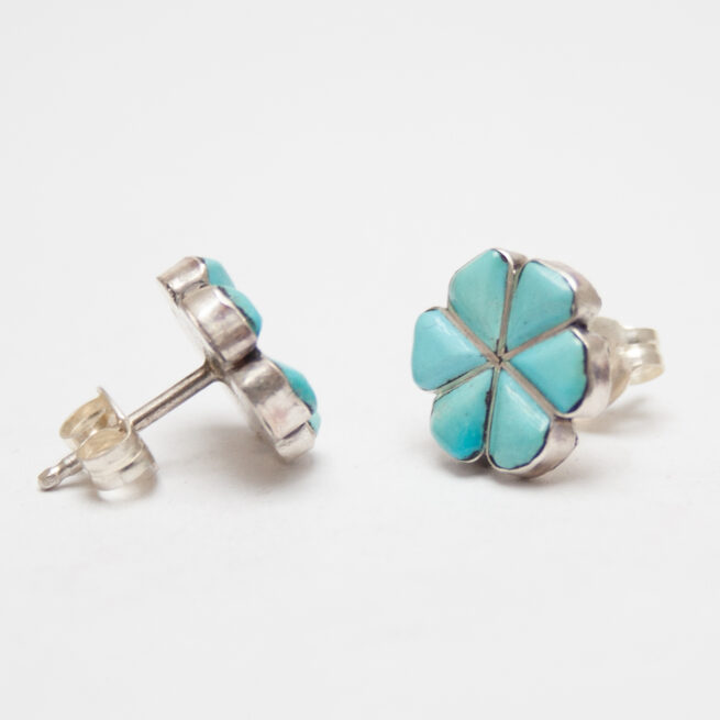 Petits Clous d'Oreilles Fleur Turquoise – Image 3