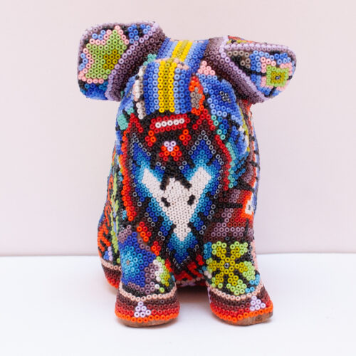 Sculpture Cochon Art Huichol