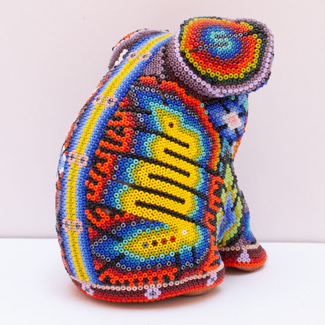 Sculpture Cochon Art Huichol – Image 4