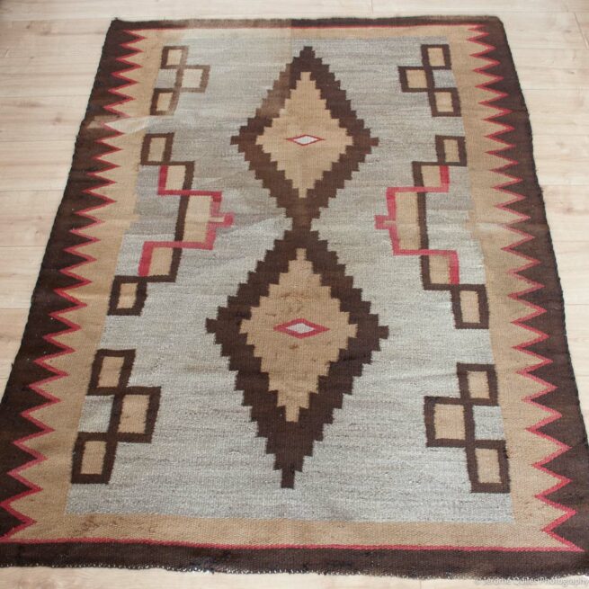 1920s Vintage Grey Brown Navajo Rug - Image 2