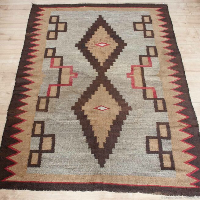 1920s Vintage Grey Brown Navajo Rug - Image 3
