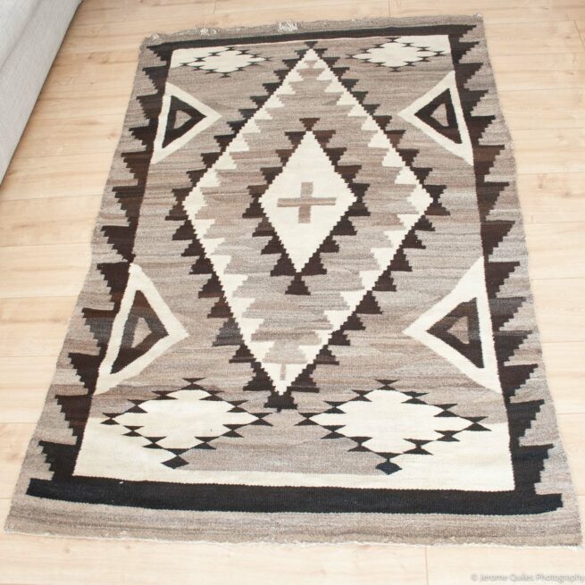 1930s Navajo Rug Grey Mission Piece - Image 2