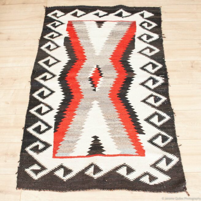 1930s Navajo Rug Lightning Latch Hooks Design - Image 2