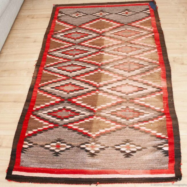 1940s Navajo Carpet Pink Diamond Dazzler - Image 3