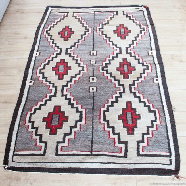 1945 Ute Region Navajo Rug - Image 2