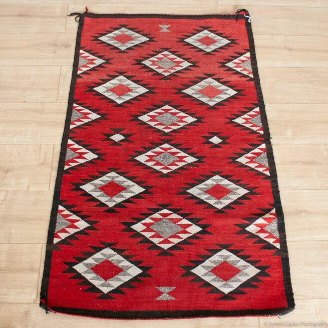 Tapis Rouge Vintage 1960 – Image 5