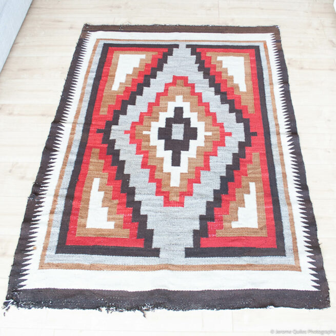 1930s Vintage Navajo Cabin Rug - Image 3