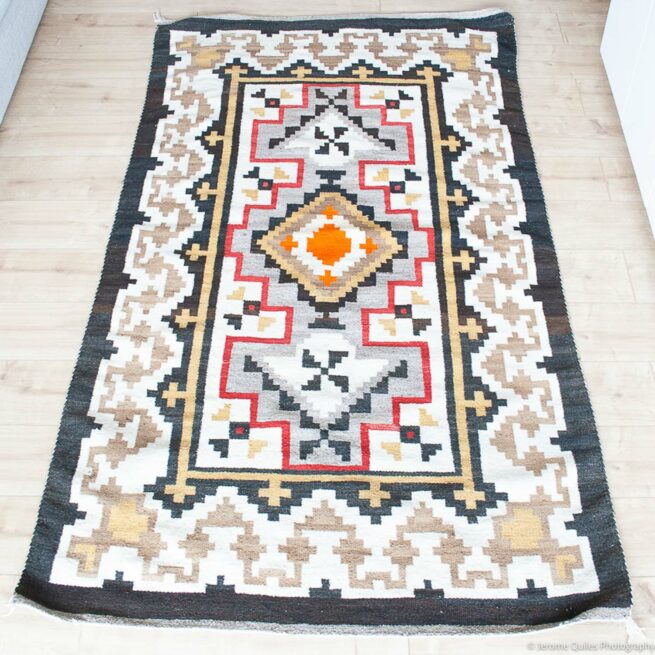 1934 Teec Nos Pos Navajo Rug - Image 3