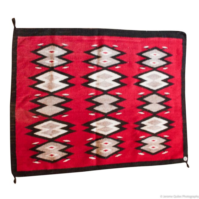1940s Navajo Red Wall Hanging Handwoven - Image 2