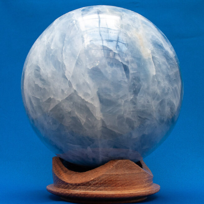 Sphère de Cristal Calcite Bleue – Image 4