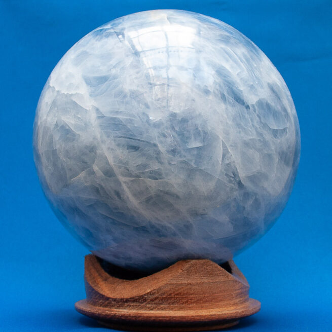 Sphère de Cristal Calcite Bleue – Image 3