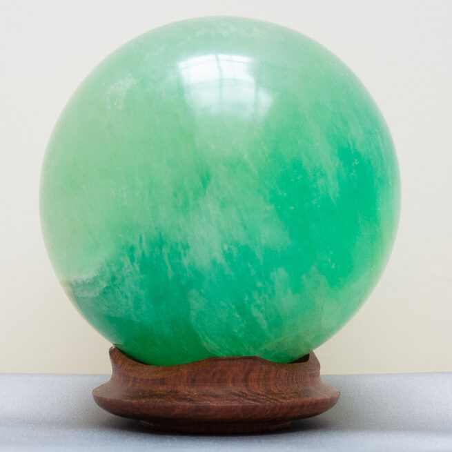 Boule de Cristal Fluorite Verte
