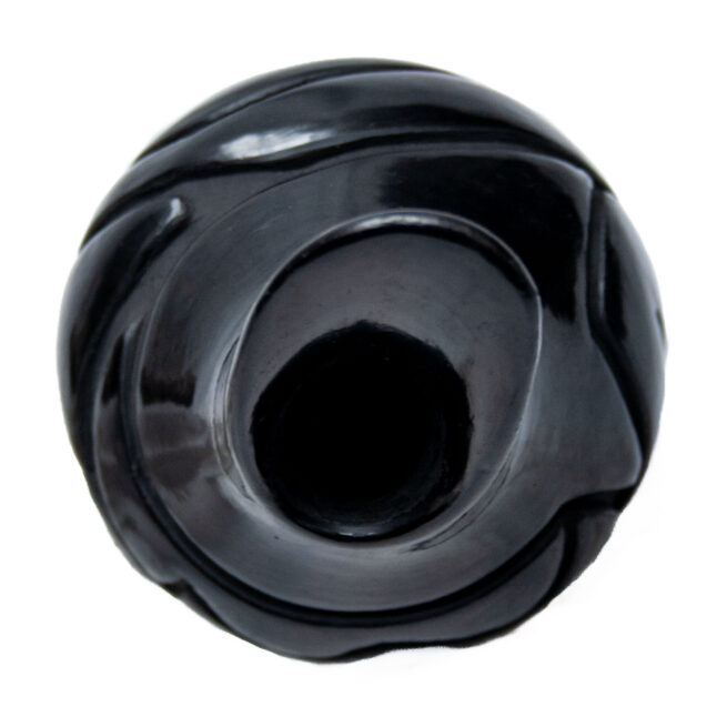 Petit Vase Poterie Noire Santa Clara – Image 5