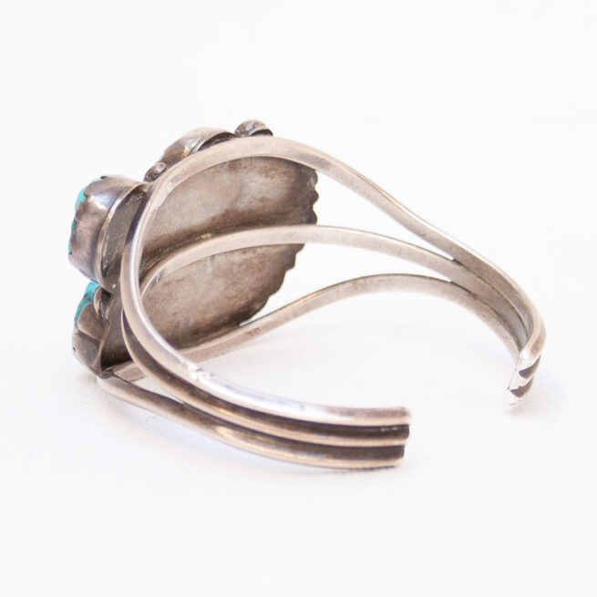 1930s Vintage Navajo Bracelet - Small Size - Image 5