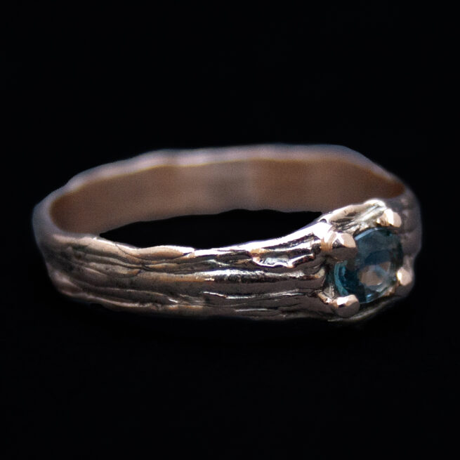 9K Gold Blue Sapphire Ring