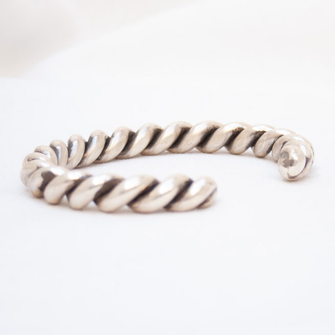 Sterling Silver Twisted Rope Navajo Bracelet - Image 3