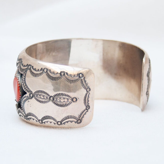 William Muskett Coral Bracelet - Image 5