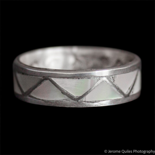Mother-of-Pearl Zigzag Ring - Image 2