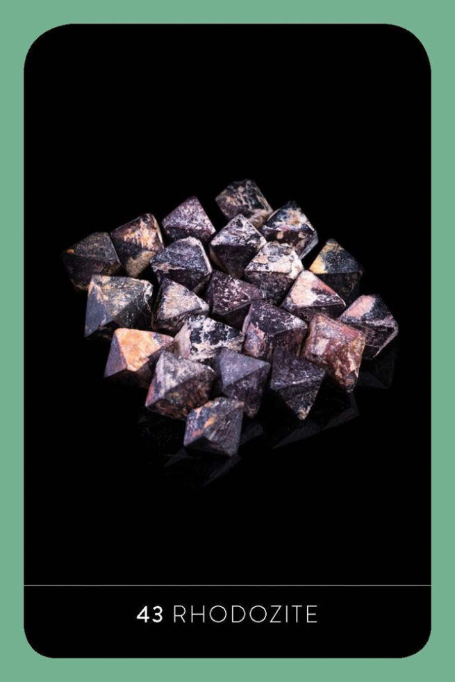 Crystal Wisdom Healing Oracle Deck - Judy Hall - Image 7