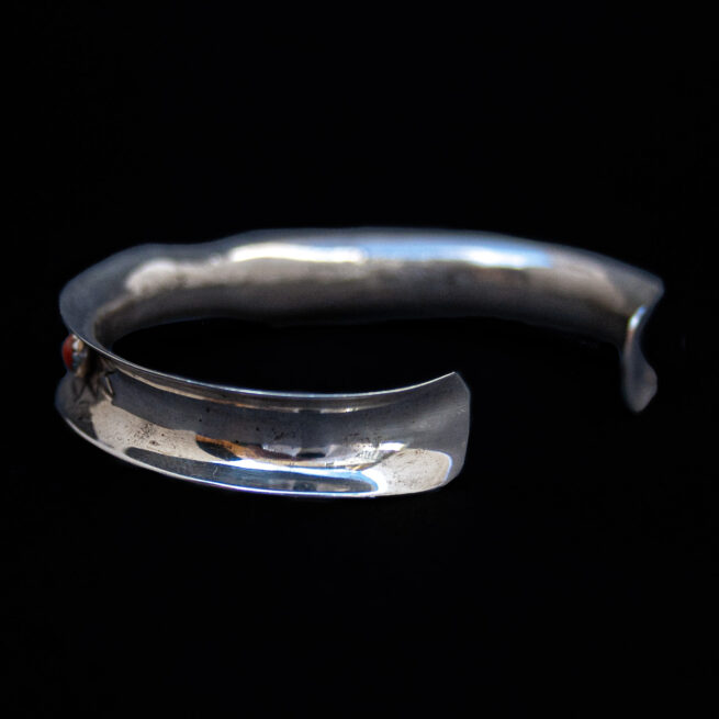 Florence Tahe Curved Silver Coral Bracelet - Image 3
