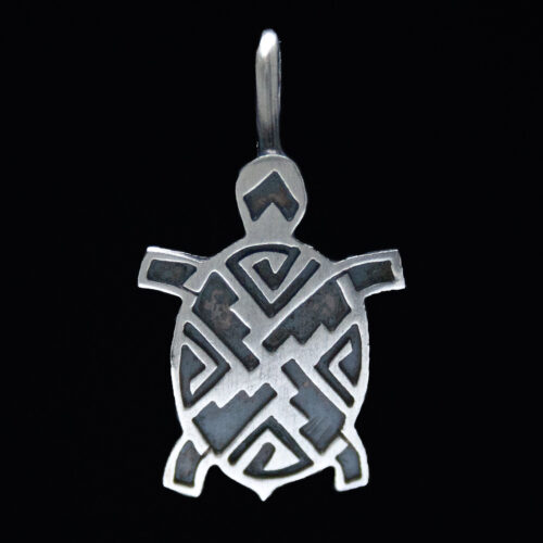 Small Navajo Silver Turtle Pendant