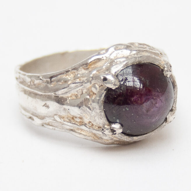 Star Ruby Sterling Silver Ring - Image 2