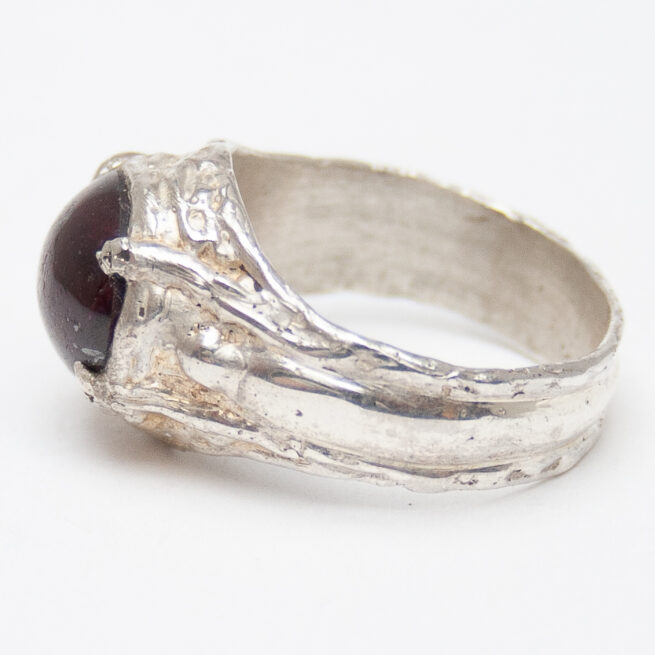Star Ruby Sterling Silver Ring - Image 4