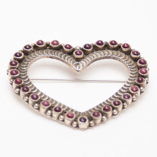 Lee Charley Spondylus Heart Pin Brooch Pendant - Image 2