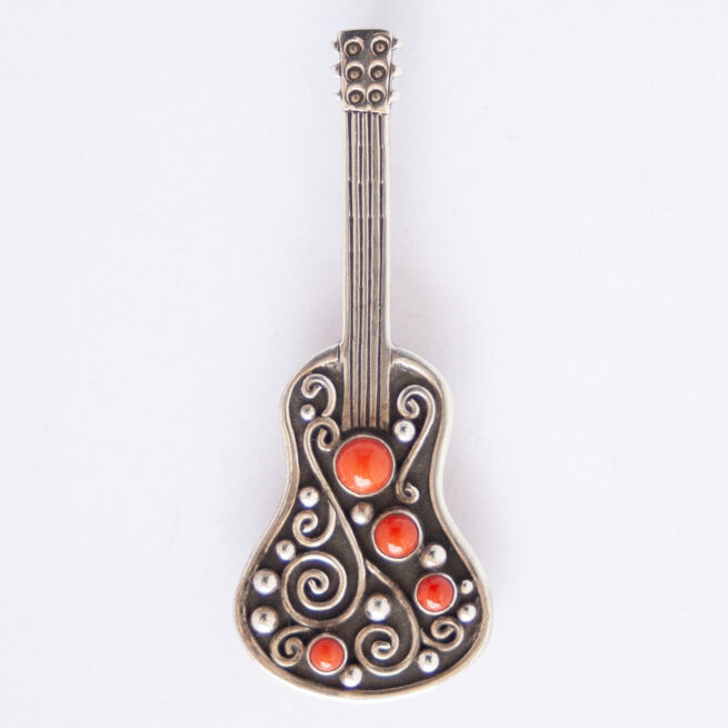 Pendentif Broche Guitar Corail