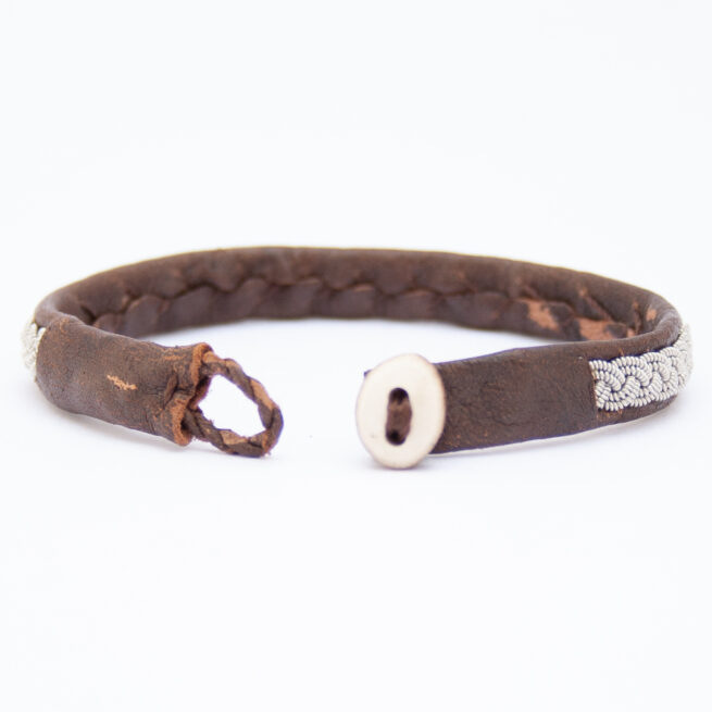 Brown Leather Silver Pewter Sámi Bracelet - Image 5
