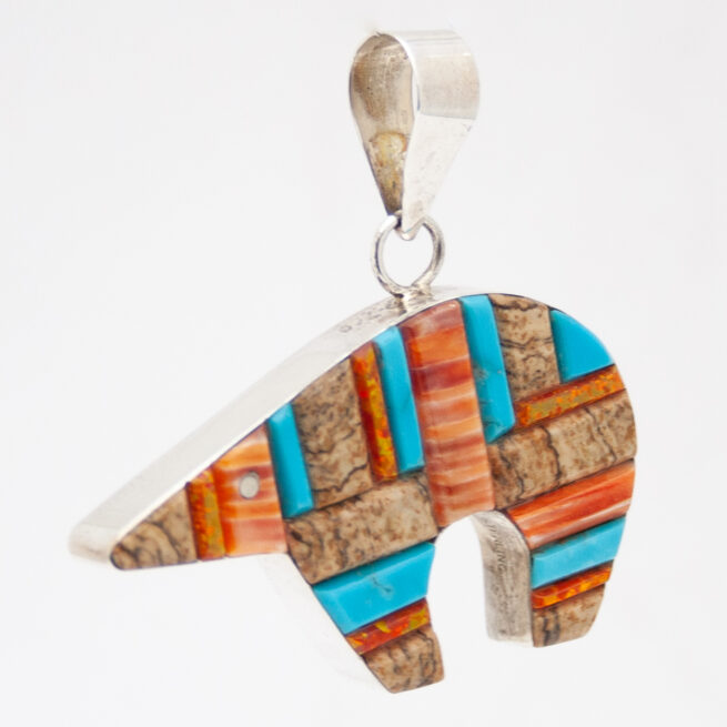 Yazzie Lapis Reversible Bear Pendant - Image 10