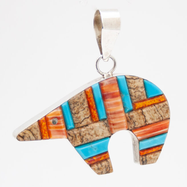 Yazzie Lapis Reversible Bear Pendant - Image 9