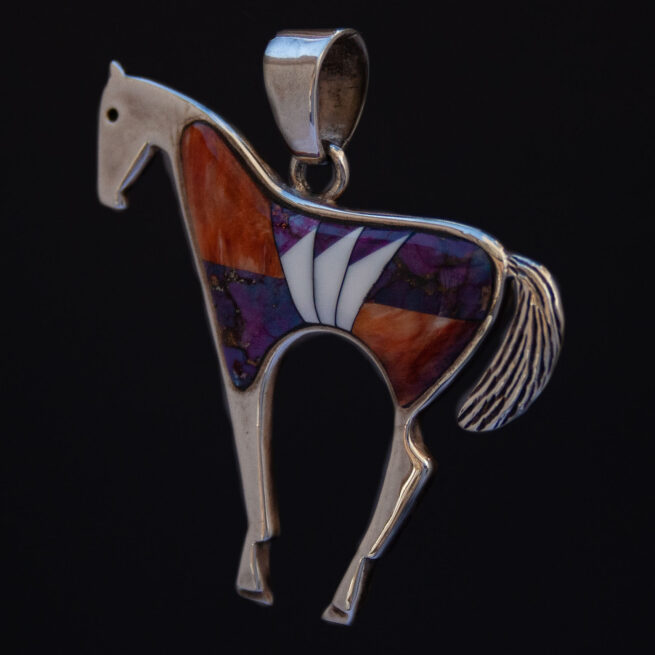 Nelvin Chee Spondylus Mother-of-Pearl Horse Pendant