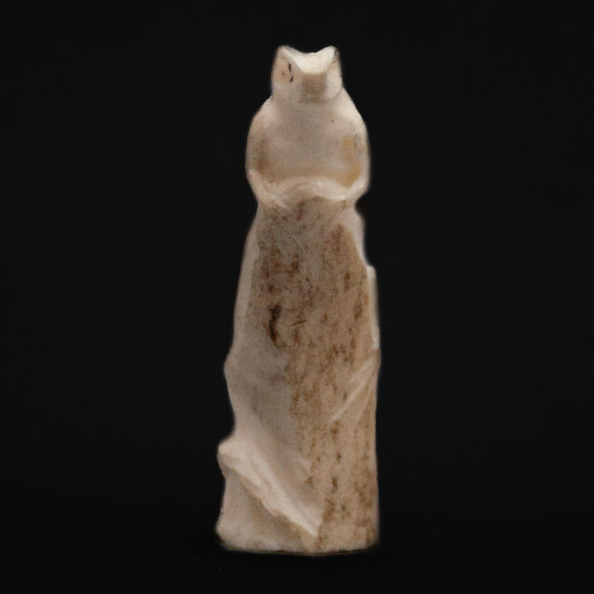 Lewis Malie Zuni Iguana Carving - Image 3