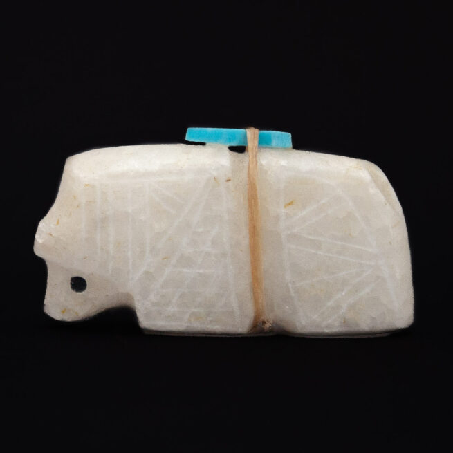 Small White Marble Zuni Bear Carving