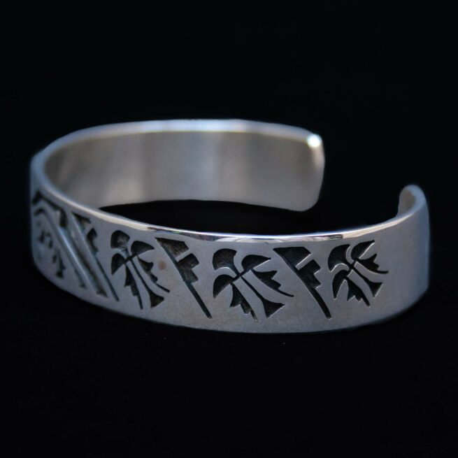 Kyasyousie Hopi Silver Bangle - Image 3