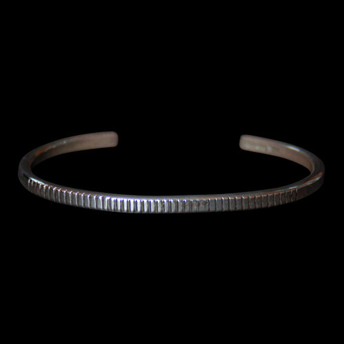 Thin Striated Silver Bracelet