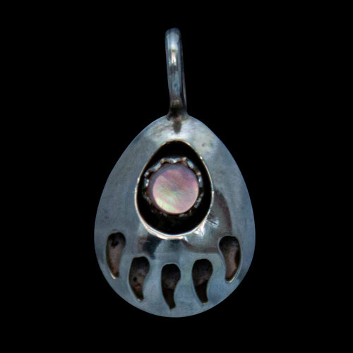 Petit Pendentif Patte d'Ours Nacre Rose