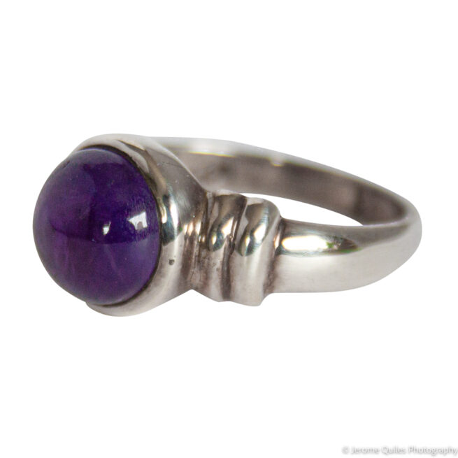 Round Amethyst Silver Ring - Image 3