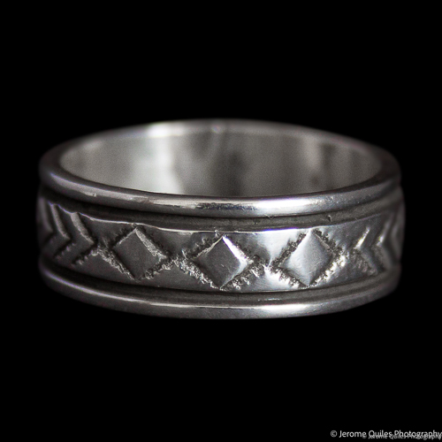 Classic Navajo Design Silver Ring