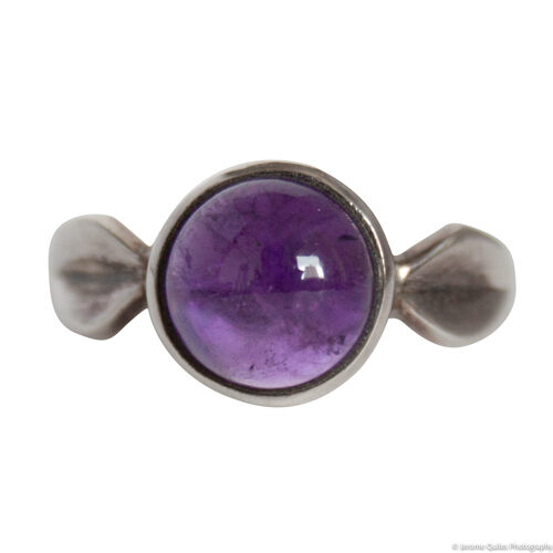 Round Amethyst Ring Tapered Setting