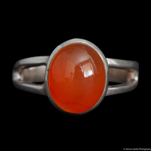 Round Carnelian Ring Slit Setting