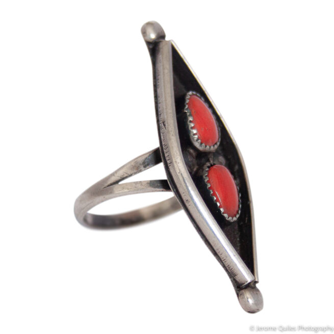 Vintage Navajo Pointed Coral Ring - Image 2