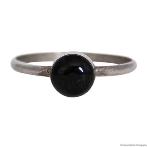 Tiny Black Dot Zuni Ring