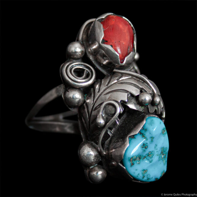 Turquoise Coral Navajo Ring - Image 2