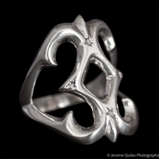Gothic Silver Ring - Image 2