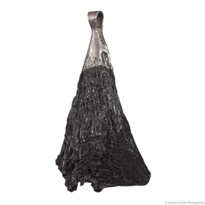 Black Kyanite Pendant - Image 3