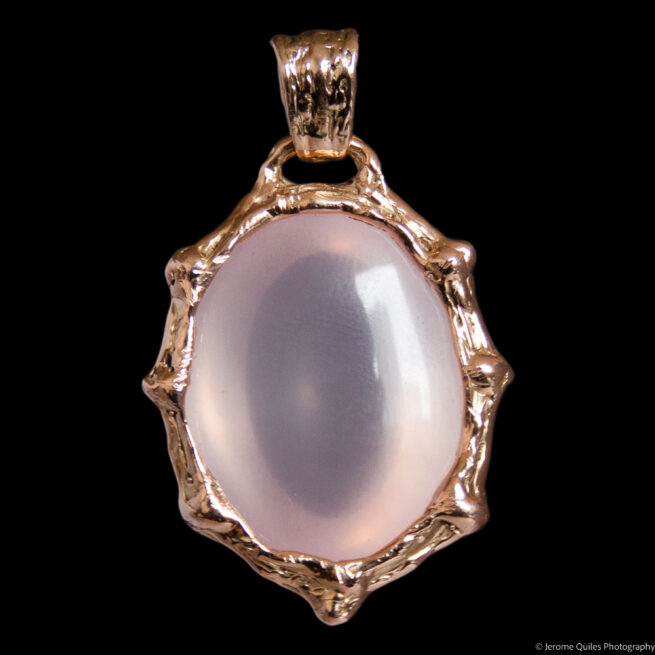 18K Gold Rose Quartz Necklace - Image 4