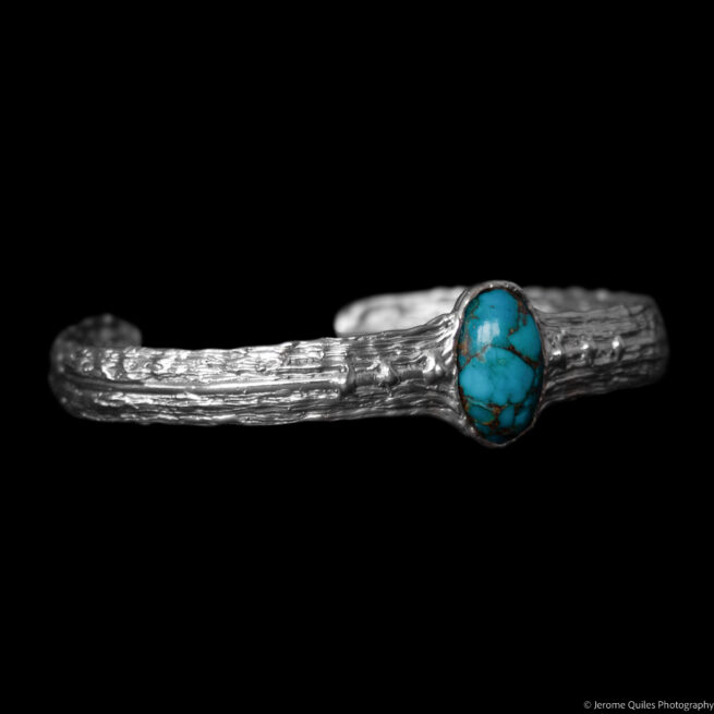 High Grade Turquoise Silver Bracelet - Image 2